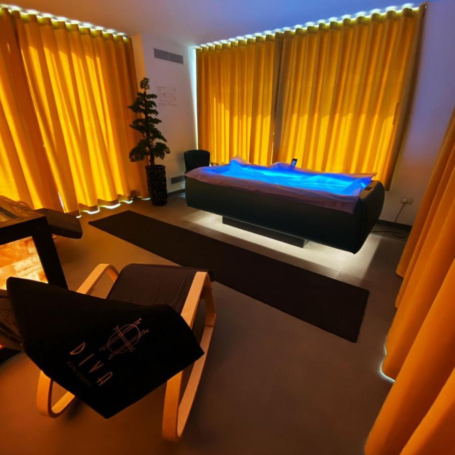 Diva Hotel Lignano - Adults Only Lignano Sabbiadoro Kültér fotó