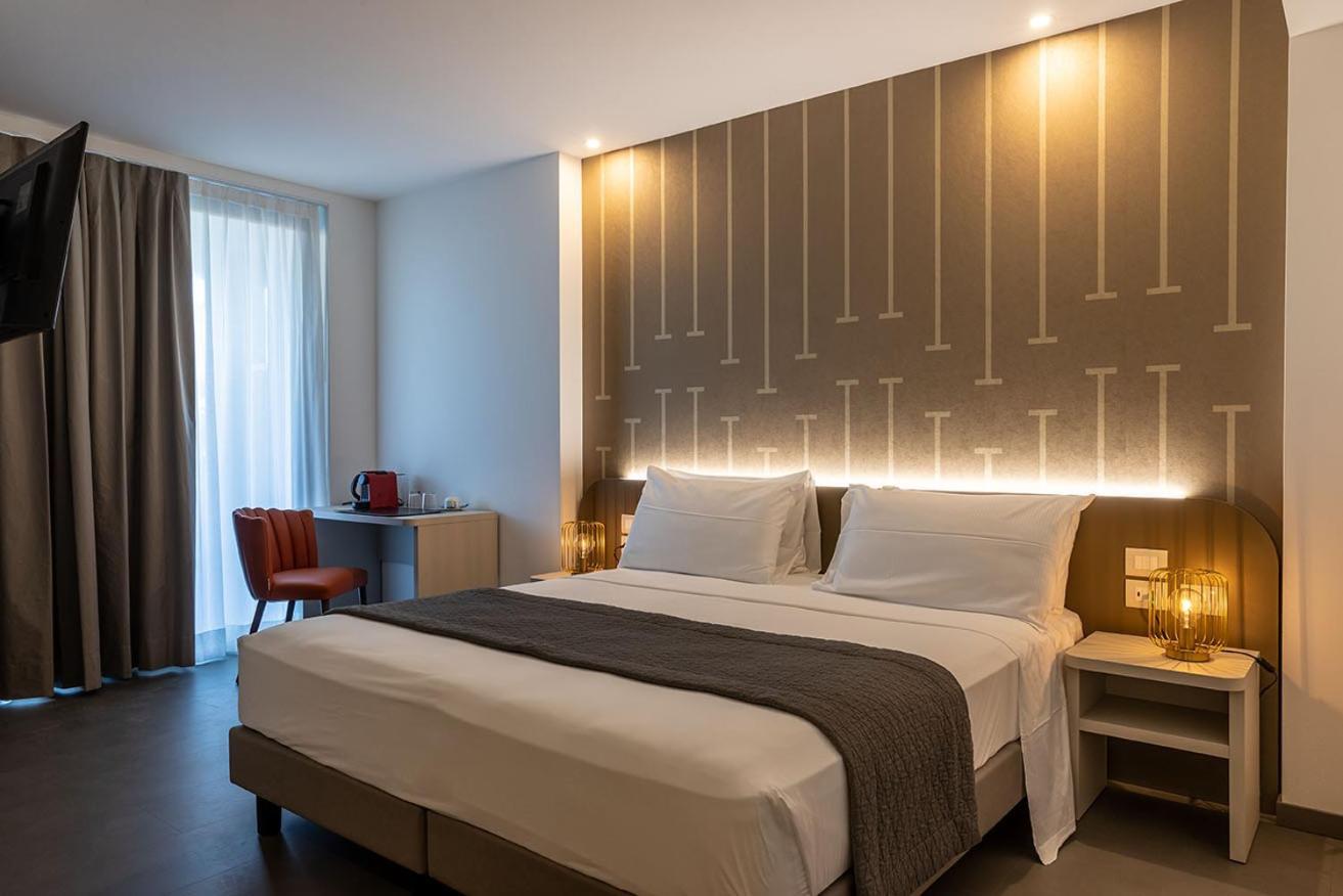 Diva Hotel Lignano - Adults Only Lignano Sabbiadoro Kültér fotó