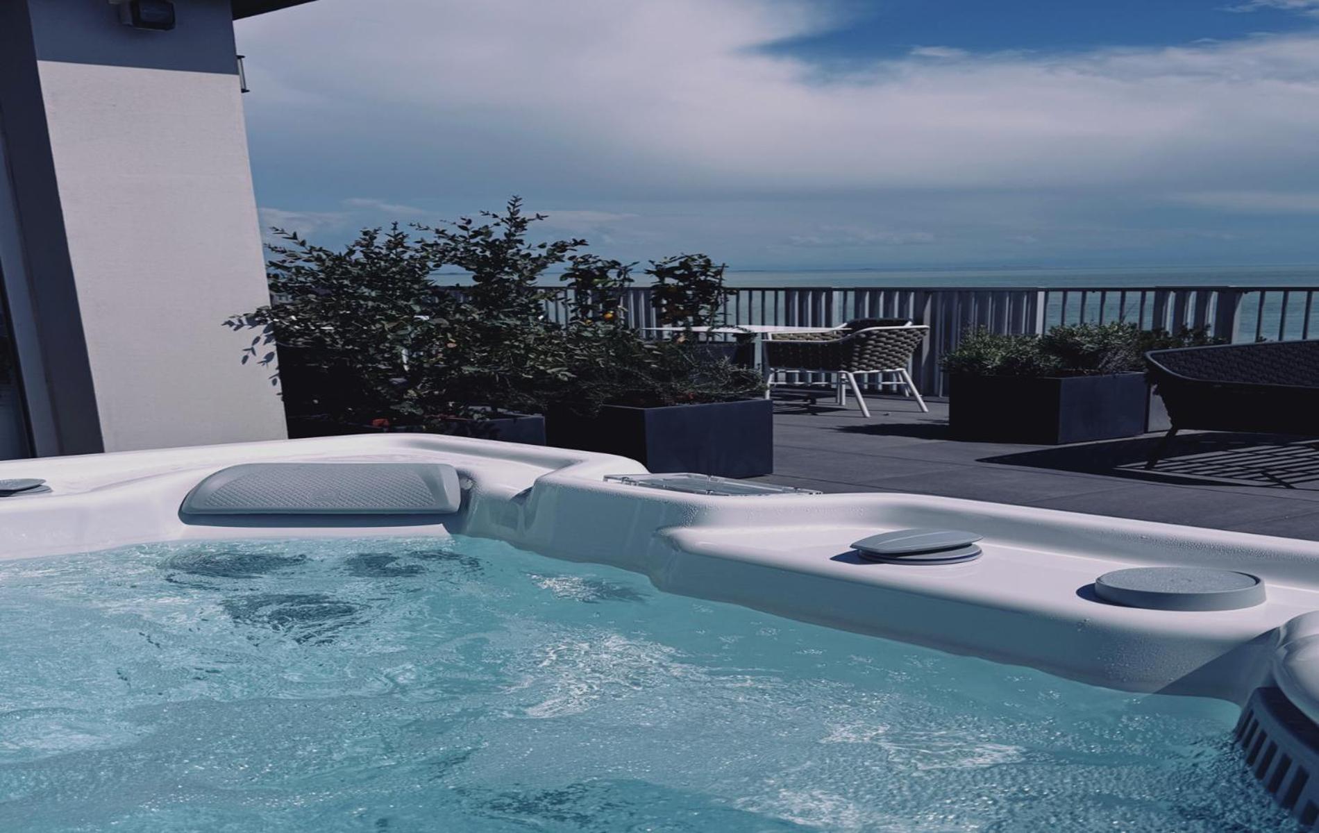 Diva Hotel Lignano - Adults Only Lignano Sabbiadoro Kültér fotó
